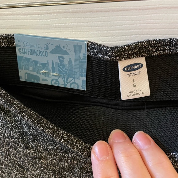 Elastic pencil skirt - Picture 3 of 3